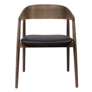 Andersen Furniture – AC2 Chaise, chêne fumé et huilé / cuir noir