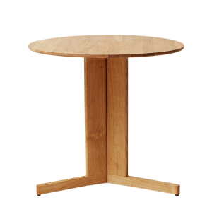 Form & Refine – Trefoil Table, Ø 75 cm, chêne