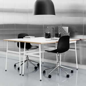 Normann Copenhagen – Chaise pivotante de bureau Form, piètement en aluminium / noir