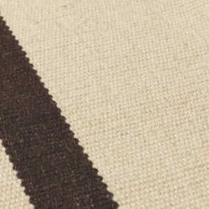 ferm LIVING – Calm Kelim tapis de laine, 140 x 200 cm, dark sand / off-white